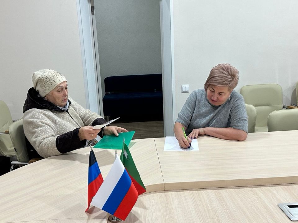 Роман Конев: 19 ноября 2025 года состоялся приём граждан заместителем председателя Горловского городского совета Донецкой Народной Республики первого созыва Наталией Ботвиной