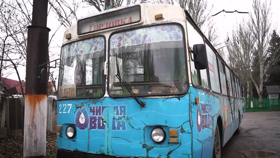 ������� ���������� ������-������� � ������������ �������� � ���� ��������� ����������