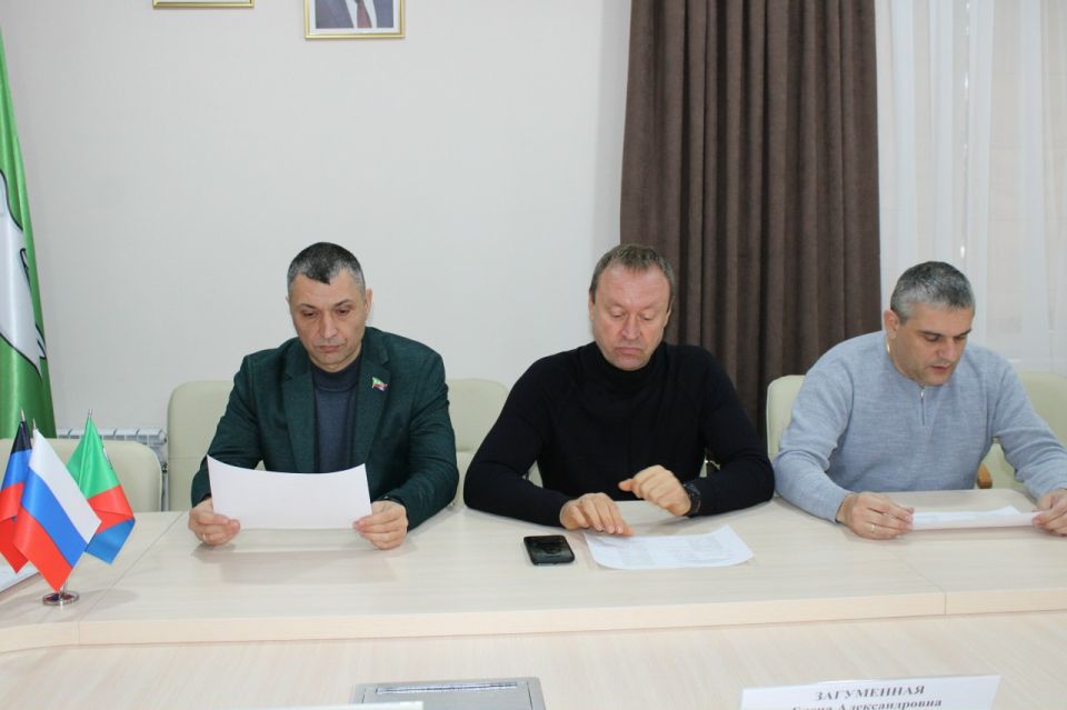 Роман Конев: Состоялось совместное заседание постоянных комитетов Горловского городского совета Донецкой Народной Республики первого созыва по вопросам бюджета, налоговой политики и финансов и по вопросам муниципальной... Роман Конев: Состоялось совместное заседание постоянных комитетов Горловского городского совета Донецкой Народной Республики первого созыва по вопросам бюджета, налоговой политики и финансов и по вопросам муниципальной...