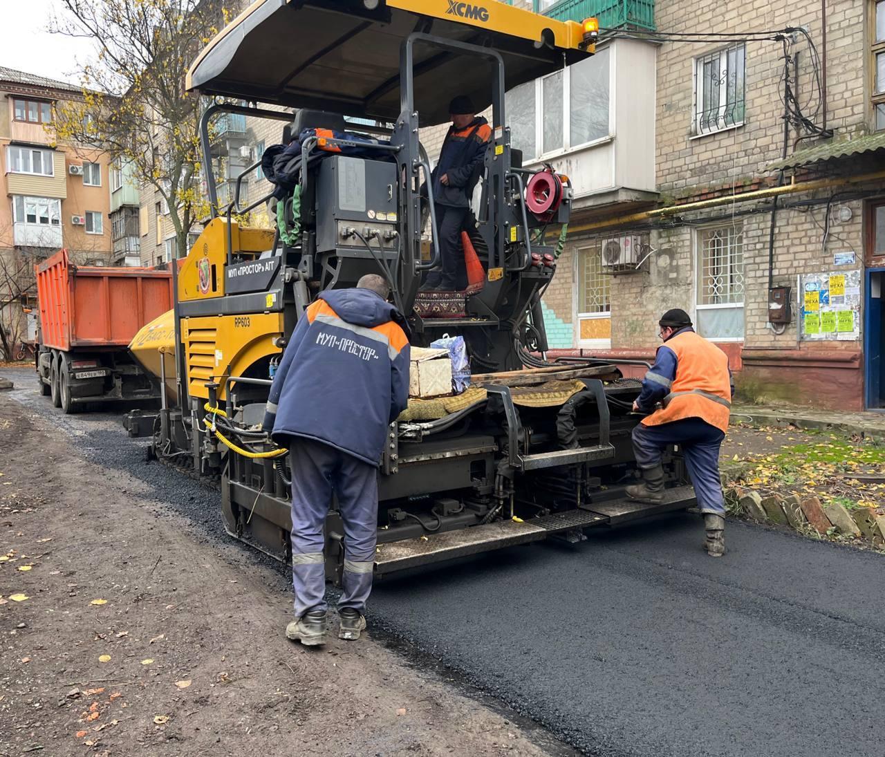 Роман Конев: Техника из Кузбасса стабильно помогает в благоустройстве Горловки Роман Конев: Техника из Кузбасса стабильно помогает в благоустройстве Горловки