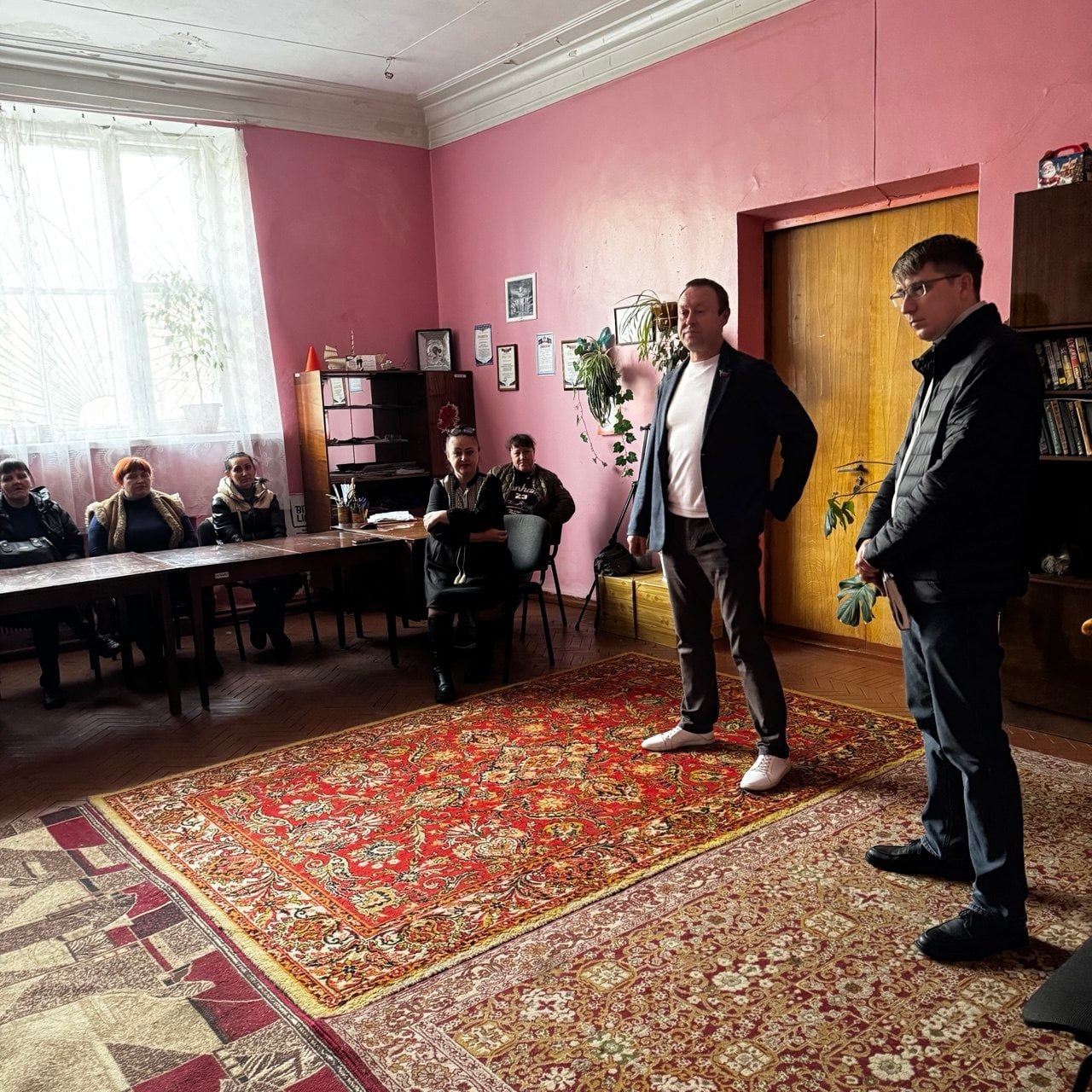 Роман Конев: ВСТРЕЧИ С ТРУДОВЫМ КОЛЛЕКТИВОМ И ЖИТЕЛЯМИ Роман Конев: ВСТРЕЧИ С ТРУДОВЫМ КОЛЛЕКТИВОМ И ЖИТЕЛЯМИ