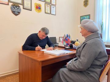 Роман Конев: 26 ноября 2025 года состоялся приём граждан депутатом Горловского городского совета Донецкой Народной Республики первого созыва Сергеем Третьяковым в МУП «Простор»