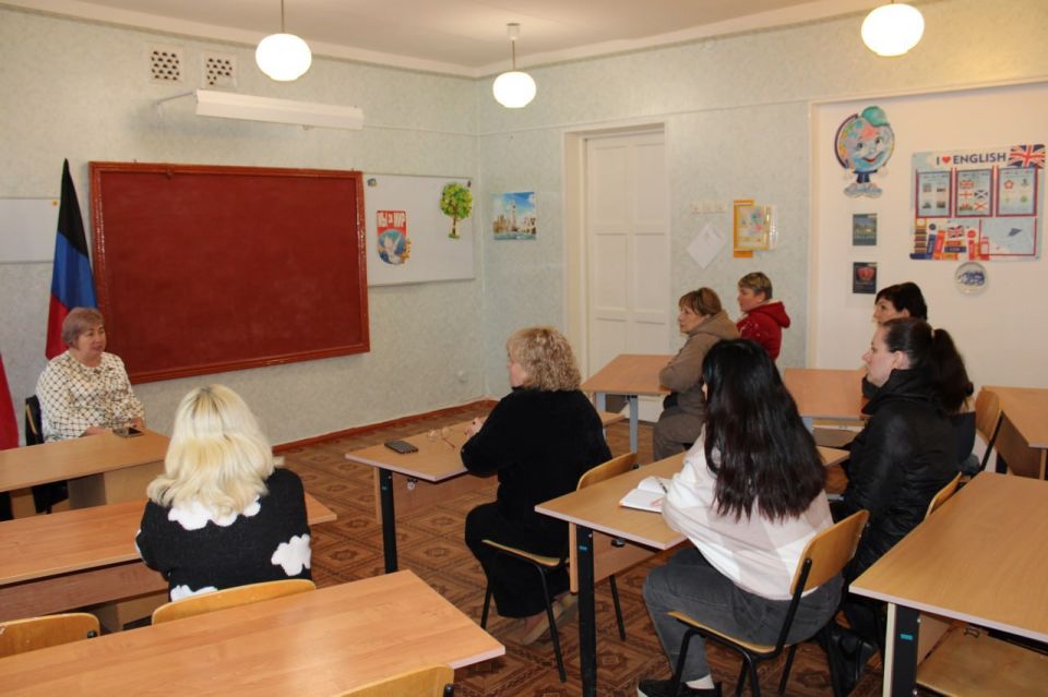 Роман Конев: СОСТОЯЛИСЬ ВСТРЕЧИ С ТРУДОВЫМИ КОЛЛЕКТИВАМИ