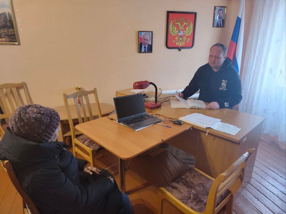 Роман Конев: 27 ноября 2025 года состоялся приём граждан депутатом Горловского городского совета Донецкой Народной Республики первого созыва Николаем Гальченко в МБУ города Горловки «Дворец культуры «Ветеран» в Калининском...