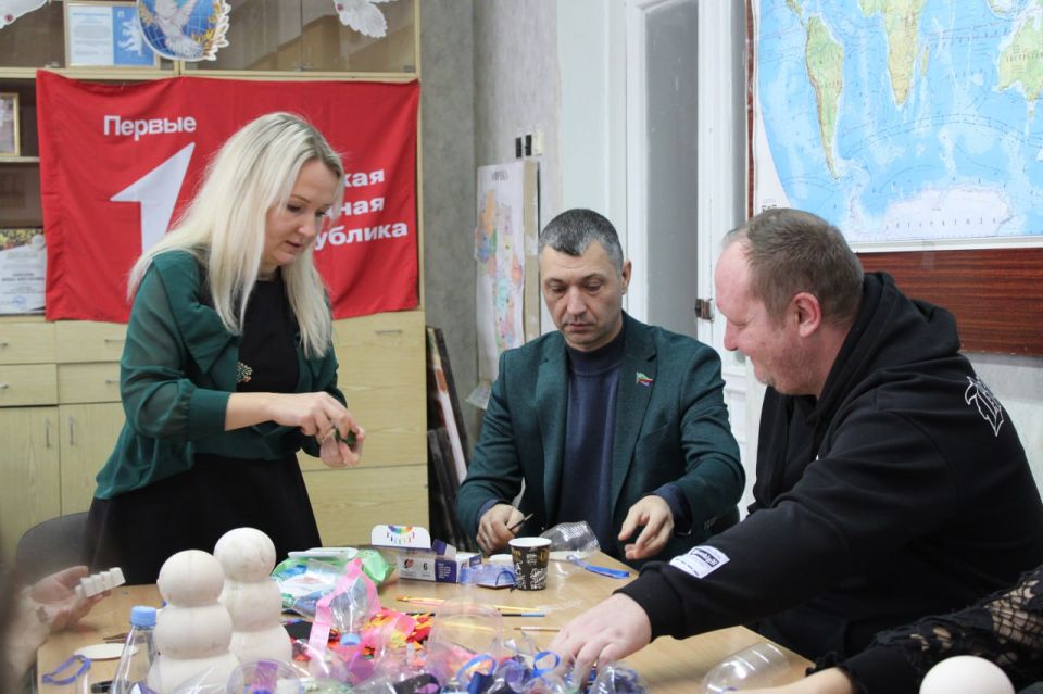 Иван Приходько: В Горловке состоялось мероприятие в рамках партийного проекта Единой России «Чистая страна» Иван Приходько: В Горловке состоялось мероприятие в рамках партийного проекта Единой России «Чистая страна»