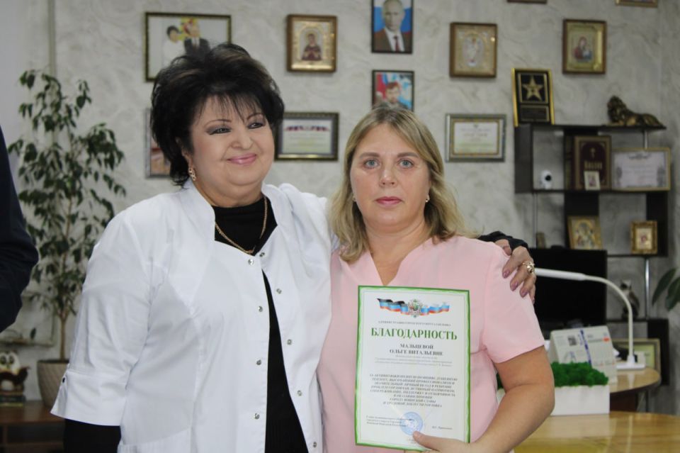 Иван Приходько: Горловка благодарит кузбасских медиков-добровольцев за самоотверженный труд и поддержку Иван Приходько: Горловка благодарит кузбасских медиков-добровольцев за самоотверженный труд и поддержку