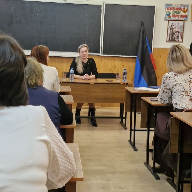 Иван Приходько: В Центрально-Городском районе Горловки прошли встречи лидеров общественного мнения с жителями Иван Приходько: В Центрально-Городском районе Горловки прошли встречи лидеров общественного мнения с жителями