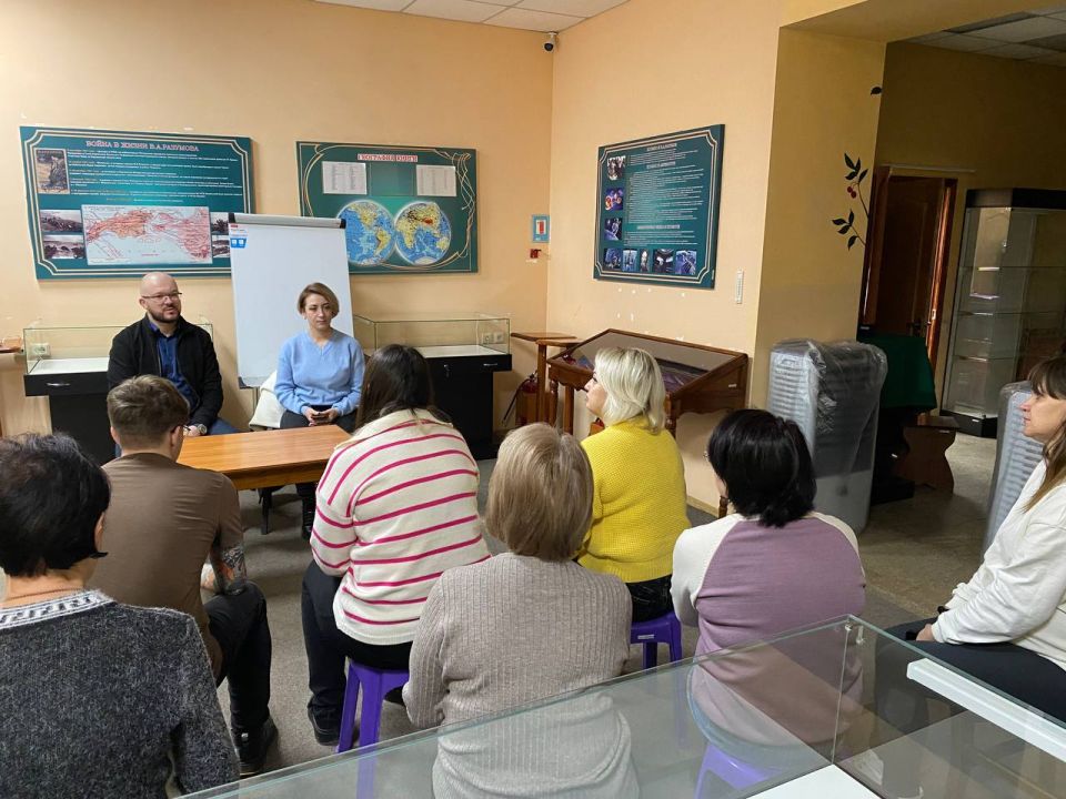 ���� ���������: � ����������-��������� ������ �������� ������ ������� � �������� �����������