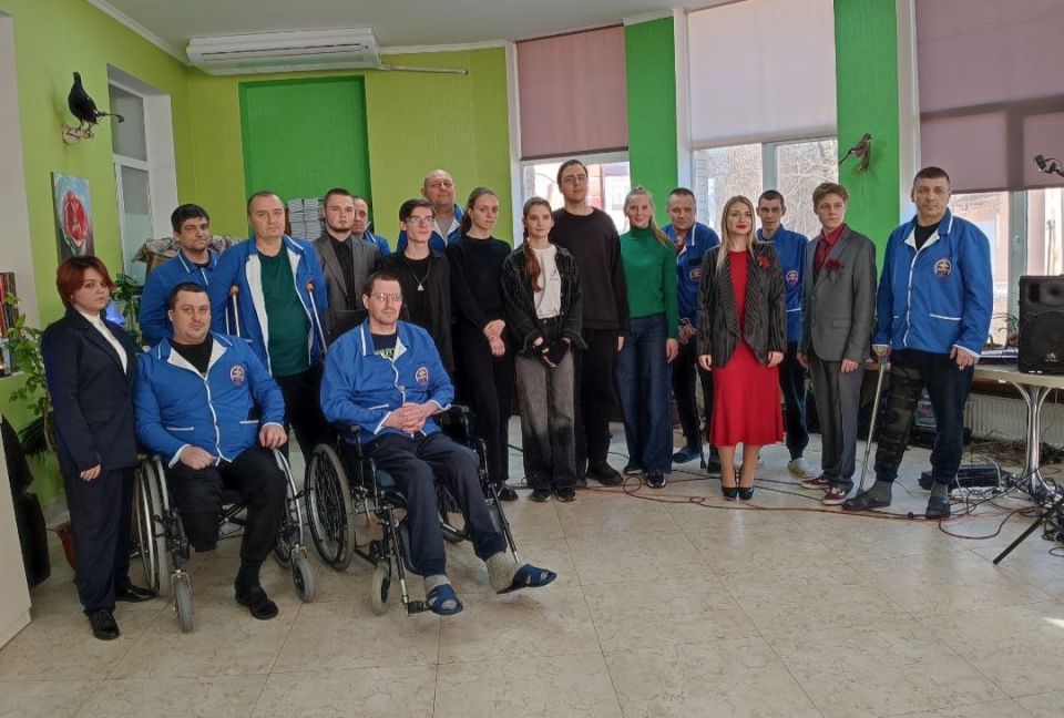 Уважаемые земляки, дорогие друзья! Уважаемые земляки, дорогие друзья!