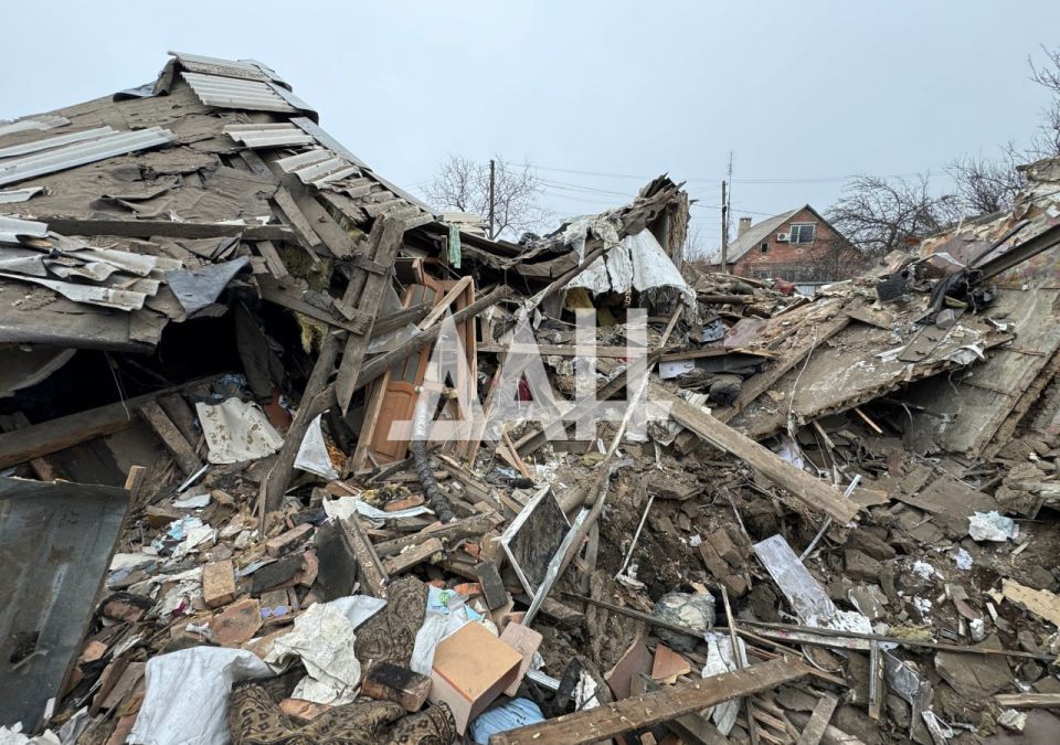 ФОТО: Место трагедии в Горловке, где от ВСУ пострадала семья ФОТО: Место трагедии в Горловке, где от ВСУ пострадала семья