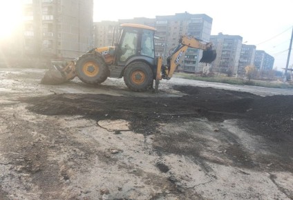 Специалисты устранили более 200 аварийных ситуаций на водопроводных и канализационных сетях г.Горловка