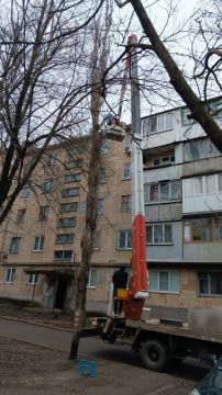 Денис Пушилин: Контроль исполнения поручений — глава администрации Донецка Алексей Кулемзин доложил о решении ряда проблемных вопросов