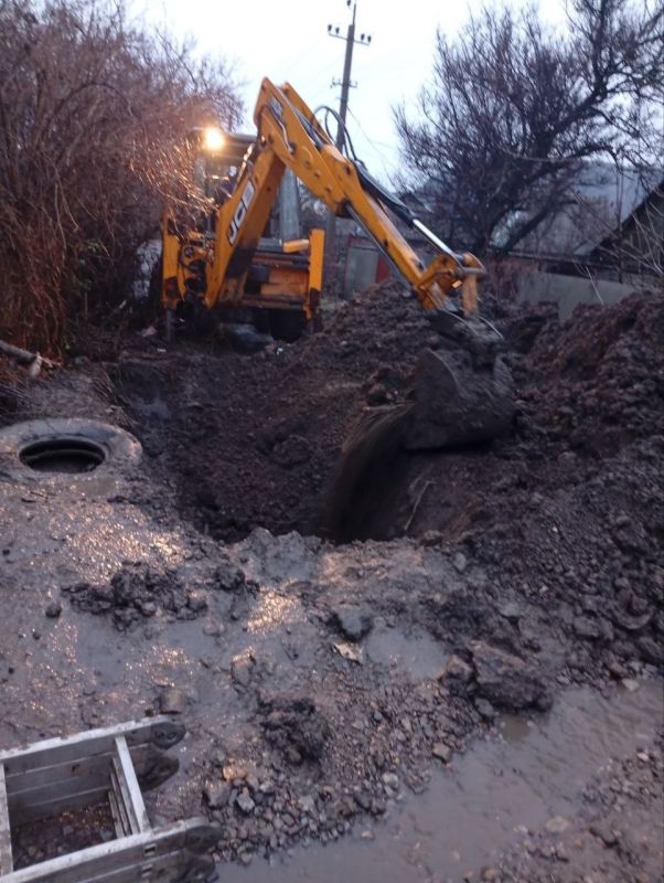 Роман Конев: ФИЛИАЛ «ГОРЛОВСКОЕ ПУВКХ» ГУП ДНР «ВОДА ДОНБАССА» Роман Конев: ФИЛИАЛ «ГОРЛОВСКОЕ ПУВКХ» ГУП ДНР «ВОДА ДОНБАССА»