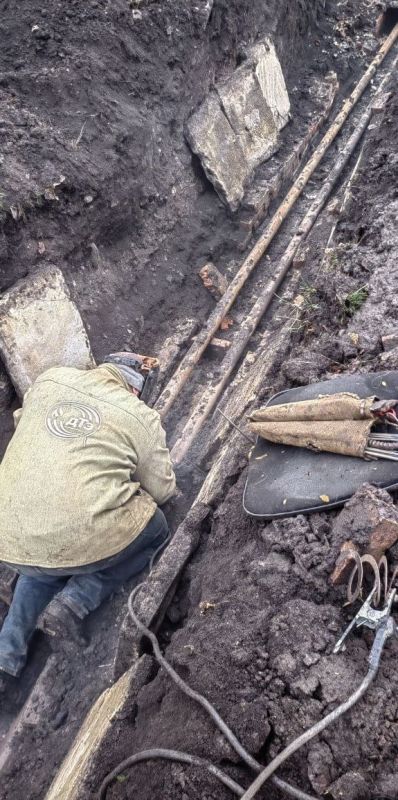 Роман Конев: ФИЛИАЛ «ГОРЛОВКАТЕПЛОСЕТЬ» ГУП ДНР «ДОНБАССТЕПЛОЭНЕРГО» Роман Конев: ФИЛИАЛ «ГОРЛОВКАТЕПЛОСЕТЬ» ГУП ДНР «ДОНБАССТЕПЛОЭНЕРГО»