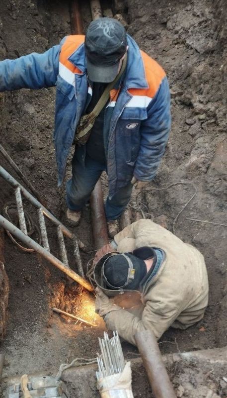 Роман Конев: ФИЛИАЛ «ГОРЛОВКАТЕПЛОСЕТЬ» ГУП ДНР «ДОНБАССТЕПЛОЭНЕРГО» Роман Конев: ФИЛИАЛ «ГОРЛОВКАТЕПЛОСЕТЬ» ГУП ДНР «ДОНБАССТЕПЛОЭНЕРГО»