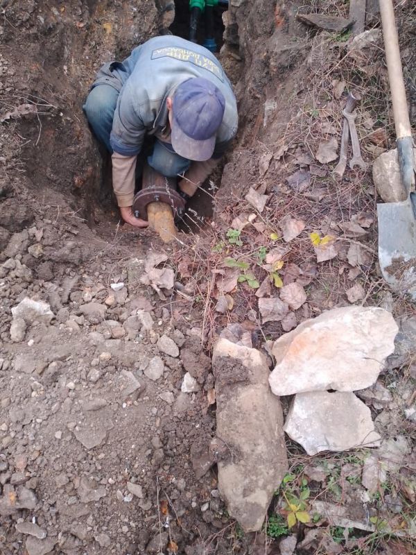 Роман Конев: ФИЛИАЛ «ГОРЛОВСКОЕ ПУВКХ» ГУП ДНР «ВОДА ДОНБАССА» Роман Конев: ФИЛИАЛ «ГОРЛОВСКОЕ ПУВКХ» ГУП ДНР «ВОДА ДОНБАССА»