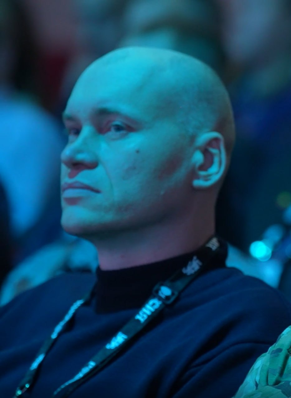 «Форум стал для нас всех настоящим событием. Находясь здесь, на площадке центра «Россия» в Москве, с другими ребятами-ветеранами со всей страны, я почувствовал невероятное единство и гордость за нашу общую историю «Форум стал для нас всех настоящим событием. Находясь здесь, на площадке центра «Россия» в Москве, с другими ребятами-ветеранами со всей страны, я почувствовал невероятное единство и гордость за нашу общую историю