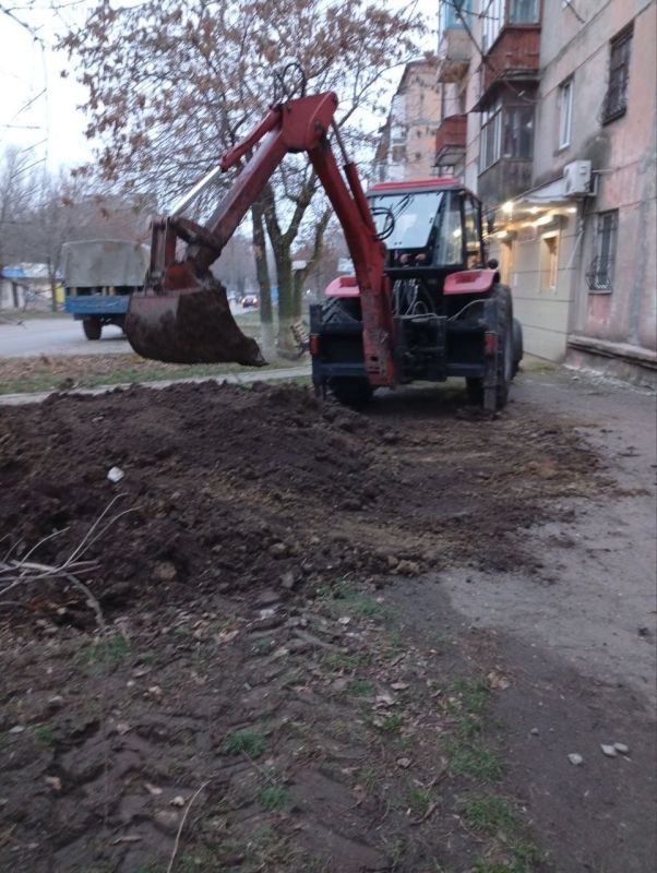 Роман Конев: ФИЛИАЛ «ГОРЛОВСКОЕ ПУВКХ» ГУП ДНР «ВОДА ДОНБАССА» Роман Конев: ФИЛИАЛ «ГОРЛОВСКОЕ ПУВКХ» ГУП ДНР «ВОДА ДОНБАССА»