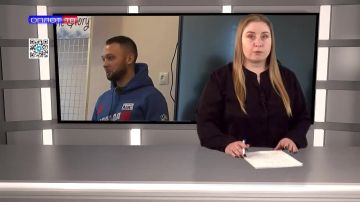 В одну из Горловских школ ученикам передали планшеты для учебы