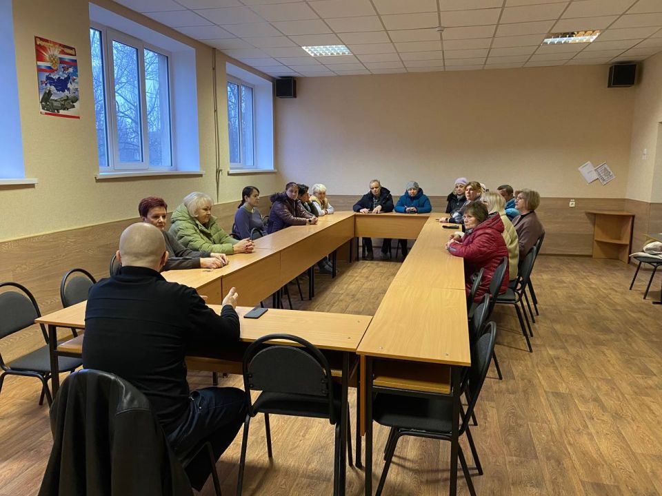 ���� ���������: � ����������-��������� ������ �������� ������ ������� � �������� �����������