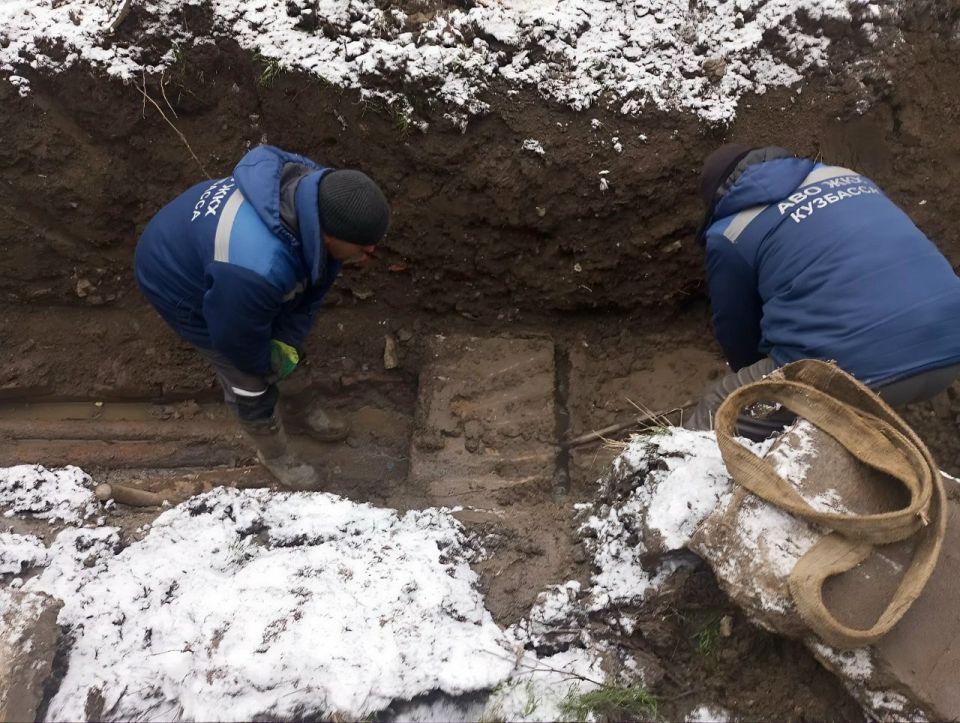 Роман Конев: ФИЛИАЛ «ГОРЛОВКАТЕПЛОСЕТЬ» ГУП ДНР «ДОНБАССТЕПЛОЭНЕРГО» Роман Конев: ФИЛИАЛ «ГОРЛОВКАТЕПЛОСЕТЬ» ГУП ДНР «ДОНБАССТЕПЛОЭНЕРГО»