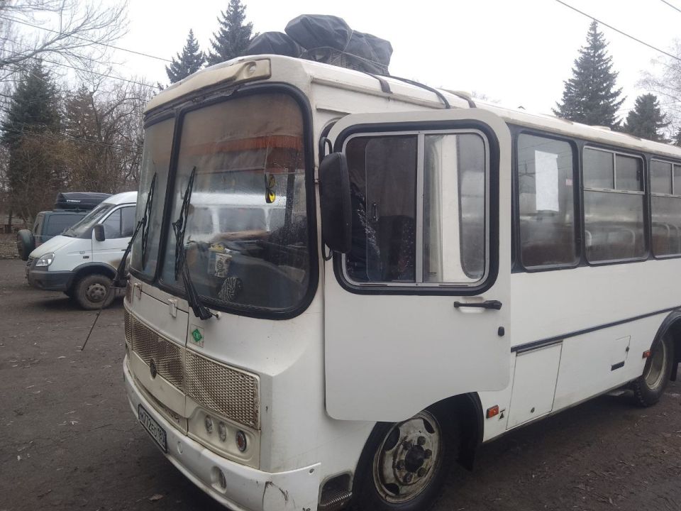 Иван Приходько: На кабину водителя автобусного маршрута № 8 в прифронтовой Горловке установили бронешаль Иван Приходько: На кабину водителя автобусного маршрута № 8 в прифронтовой Горловке установили бронешаль