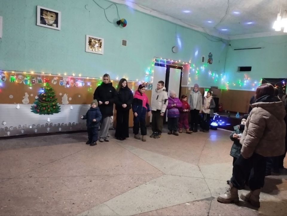 Иван Приходько: Активисты Калининского района включились в проект «Дети Донбасса» Иван Приходько: Активисты Калининского района включились в проект «Дети Донбасса»