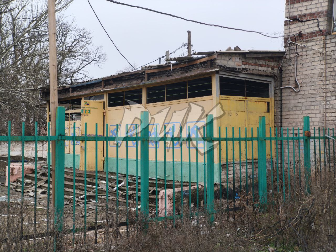 Иван Приходько: Последствия артудара ВФУ. Посёлок машиностроительного завода им. С. М. Кирова Иван Приходько: Последствия артудара ВФУ. Посёлок машиностроительного завода им. С. М. Кирова