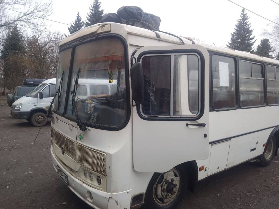 На одном из автобусных маршрутов Горловки установили бронешаль На одном из автобусных маршрутов Горловки установили бронешаль