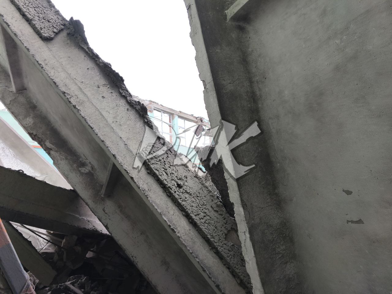 Иван Приходько: Последствия артудара ВФУ. Посёлок машиностроительного завода им. С. М. Кирова Иван Приходько: Последствия артудара ВФУ. Посёлок машиностроительного завода им. С. М. Кирова