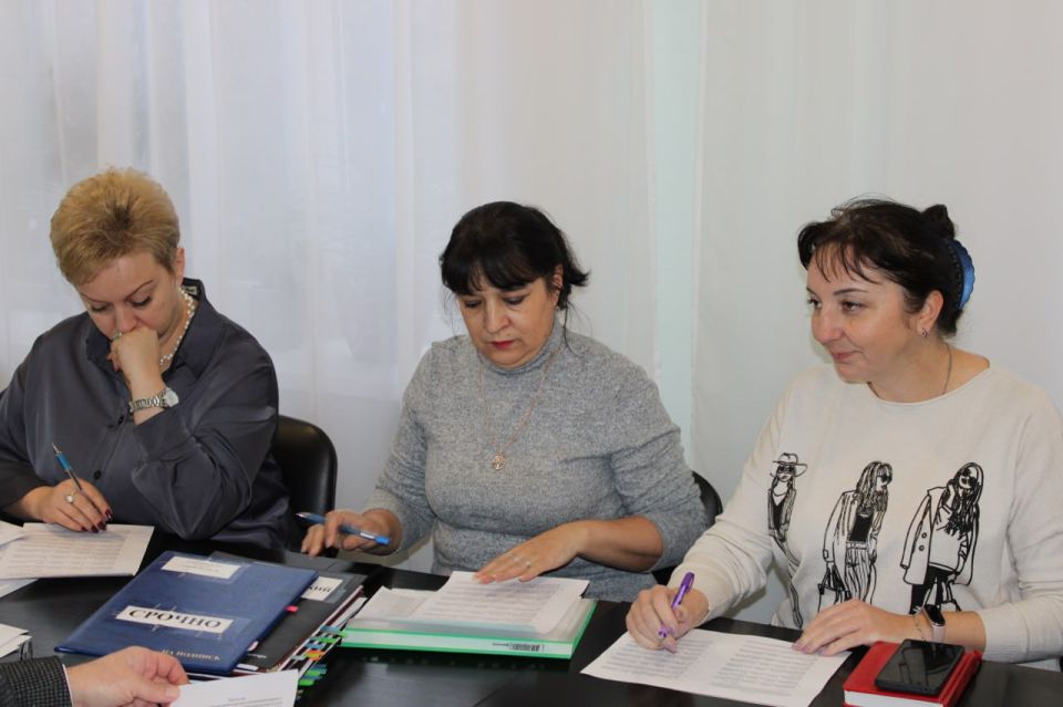 Итоги заседания межведомственной комиссии по рассмотрению вопросов о приостановлении начисления платы за жилищно-коммунальные услуги в жилых домах и квартирах, повреждённых в результате боевых действий, в которых не... Итоги заседания межведомственной комиссии по рассмотрению вопросов о приостановлении начисления платы за жилищно-коммунальные услуги в жилых домах и квартирах, повреждённых в результате боевых действий, в которых не...