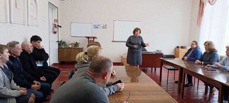 В Калининском районе Горловки состоялась встреча с трудовым коллективом В Калининском районе Горловки состоялась встреча с трудовым коллективом