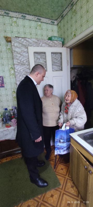 Иван Приходько: В Никитовском внутригородском районе города Горловка поздравили участников Великой Отечественной войны с наступающими праздниками