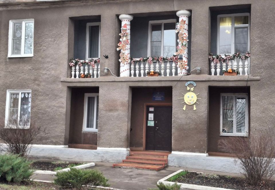 Иван Приходько: Праздничные окна: Калининский район встречает Новый год Иван Приходько: Праздничные окна: Калининский район встречает Новый год