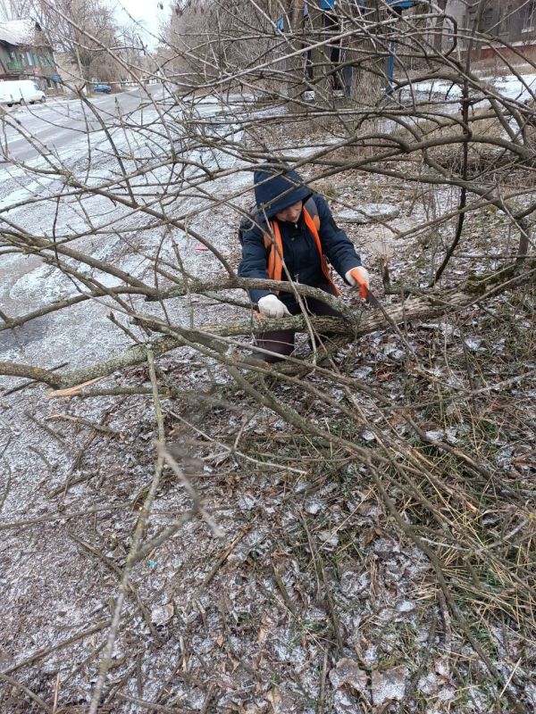 Роман Конев: МУНИЦИПАЛЬНОЕ УНИТАРНОЕ ПРЕДПРИЯТИЕ «УПРАВЛЯЮЩАЯ КОМПАНИЯ ГОРОДА ГОРЛОВКА» АДМИНИСТРАЦИИ ГОРОДСКОГО ОКРУГА ГОРЛОВКА Роман Конев: МУНИЦИПАЛЬНОЕ УНИТАРНОЕ ПРЕДПРИЯТИЕ «УПРАВЛЯЮЩАЯ КОМПАНИЯ ГОРОДА ГОРЛОВКА» АДМИНИСТРАЦИИ ГОРОДСКОГО ОКРУГА ГОРЛОВКА