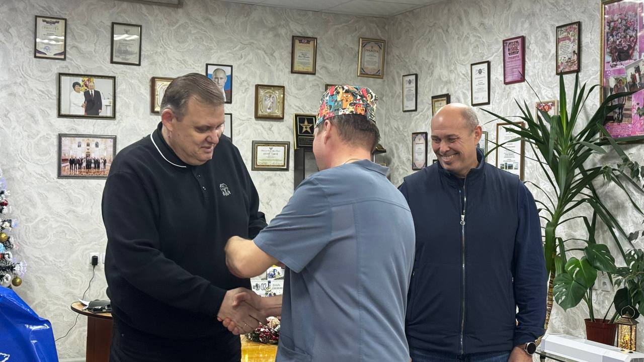 Иван Приходько: Горловка благодарит кузбасских медиков-добровольцев за самоотверженный труд и поддержку Иван Приходько: Горловка благодарит кузбасских медиков-добровольцев за самоотверженный труд и поддержку