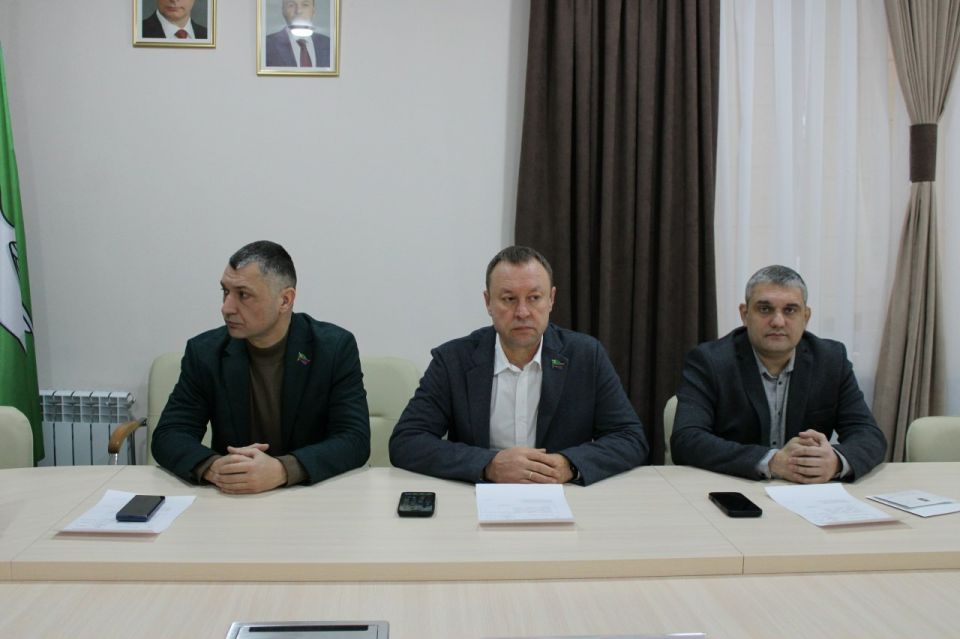 Роман Конев: 29 декабря 2025 года состоялись заседания постоянных комитетов Горловского городского совета Донецкой Народной Республики Роман Конев: 29 декабря 2025 года состоялись заседания постоянных комитетов Горловского городского совета Донецкой Народной Республики