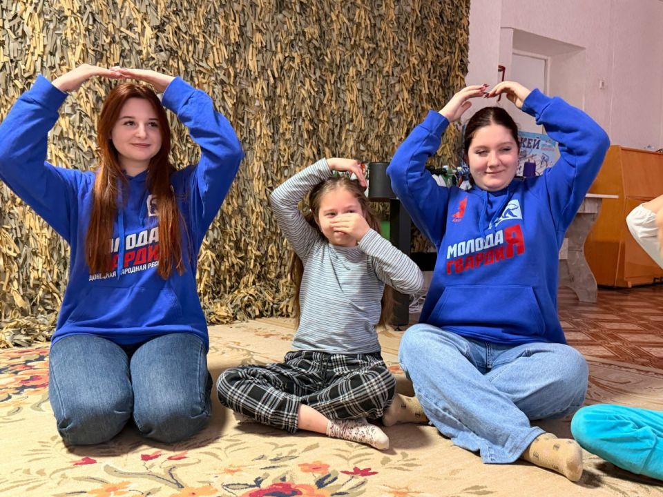 Иван Приходько: В рамках партийного проекта «Старший брат» партии Единая Россия в период рождественских каникул для ребят, оказавшихся в сложной жизненной ситуации, были проведены рождественские утренники, направленные на... Иван Приходько: В рамках партийного проекта «Старший брат» партии Единая Россия в период рождественских каникул для ребят, оказавшихся в сложной жизненной ситуации, были проведены рождественские утренники, направленные на...