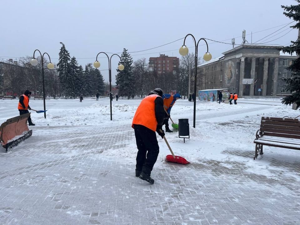 Роман Конев: МУНИЦИПАЛЬНОЕ УНИТАРНОЕ ПРЕДПРИЯТИЕ «ПРОСТОР» АДМИНИСТРАЦИИ ГОРОДСКОГО ОКРУГА ГОРЛОВКА ДОНЕЦКОЙ НАРОДНОЙ РЕСПУБЛИКИ Роман Конев: МУНИЦИПАЛЬНОЕ УНИТАРНОЕ ПРЕДПРИЯТИЕ «ПРОСТОР» АДМИНИСТРАЦИИ ГОРОДСКОГО ОКРУГА ГОРЛОВКА ДОНЕЦКОЙ НАРОДНОЙ РЕСПУБЛИКИ