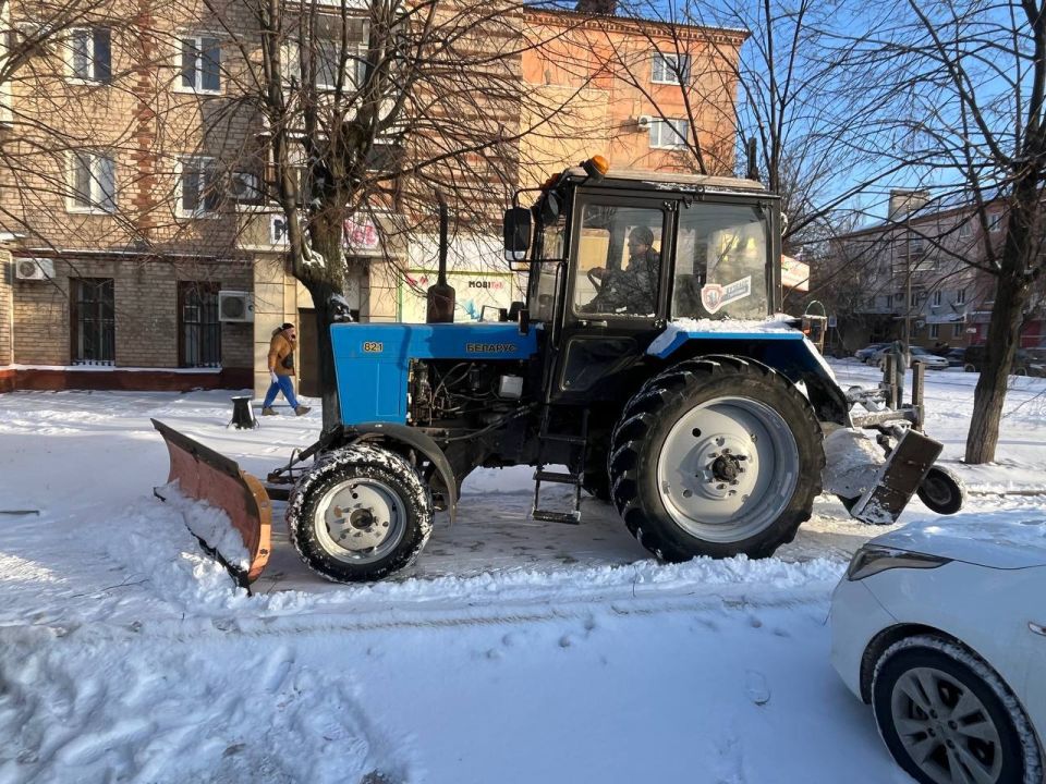 МУП «Простор» ежедневно выполняет все необходимые работы по содержанию городских улиц МУП «Простор» ежедневно выполняет все необходимые работы по содержанию городских улиц