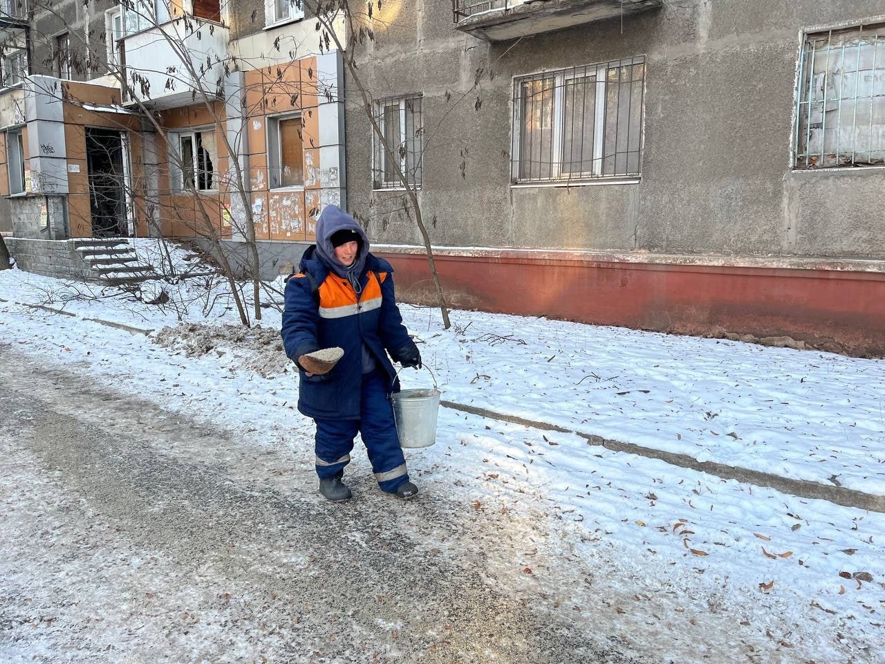 МУП «Простор» ежедневно выполняет все необходимые работы по содержанию городских улиц МУП «Простор» ежедневно выполняет все необходимые работы по содержанию городских улиц