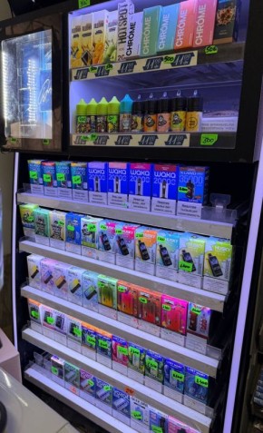 Полицейские пресекли незаконную реализацию никотинсодержащей продукции в столице Республики