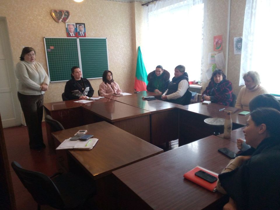 «Единый час гражданственности» в первичных организациях МО ОД «ДР» Центрально-Городского района г. Горловка «Единый час гражданственности» в первичных организациях МО ОД «ДР» Центрально-Городского района г. Горловка