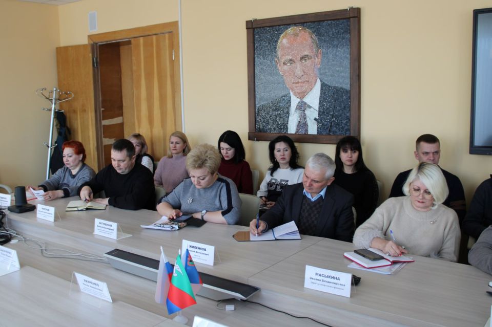 В администрации городского округа Горловка состоялось аппаратное совещание В администрации городского округа Горловка состоялось аппаратное совещание