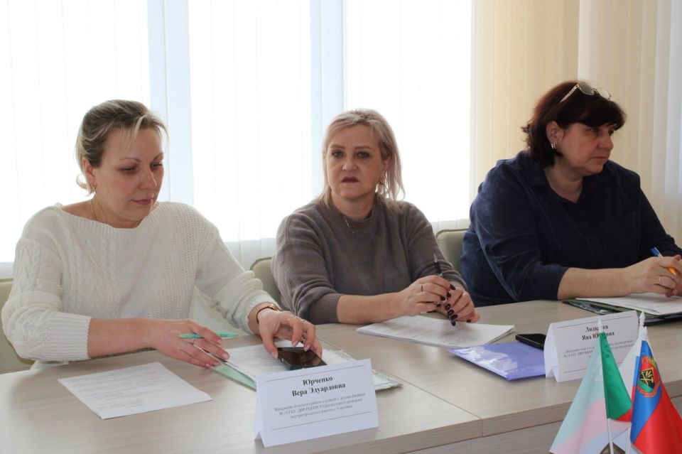 Состоялось заседание комиссии по делам несовершеннолетних и защите их прав администрации городского округа Горловка Состоялось заседание комиссии по делам несовершеннолетних и защите их прав администрации городского округа Горловка