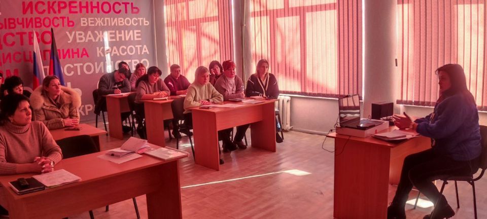 Иван Приходько: В Центрально-Городском районе Горловки прошла встреча лидера общественного мнения с жителями Иван Приходько: В Центрально-Городском районе Горловки прошла встреча лидера общественного мнения с жителями