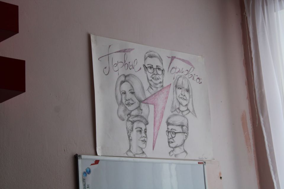 В Горловке состоялось открытие комнаты «Движения первых» В Горловке состоялось открытие комнаты «Движения первых»