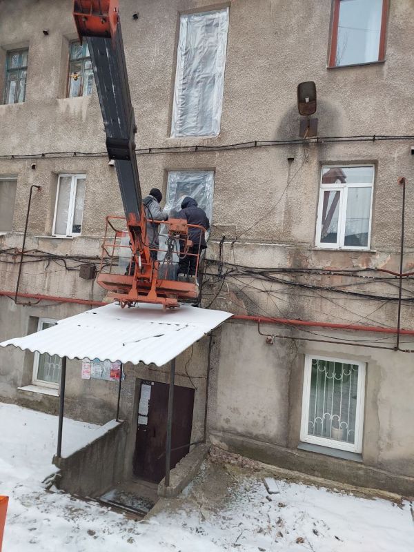 Роман Конев: Обзор выполненных работ Горловского филиала единого регионального фонда по управлению многоквартирными домами на территории Донецкой Народной Республики Роман Конев: Обзор выполненных работ Горловского филиала единого регионального фонда по управлению многоквартирными домами на территории Донецкой Народной Республики