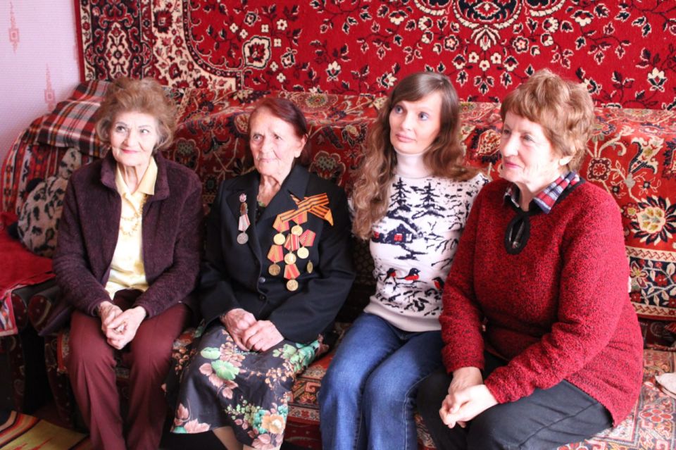 Свой 104-й День рождения отметила жительница Горловки, труженик тыла, Екатерина Ивановна Озерова Свой 104-й День рождения отметила жительница Горловки, труженик тыла, Екатерина Ивановна Озерова