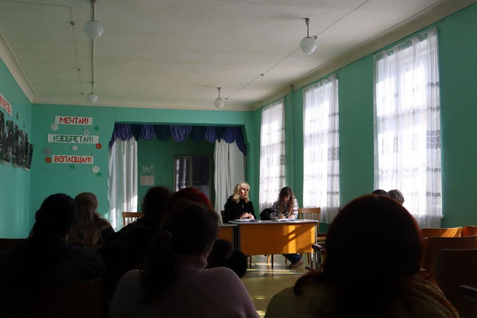 ���� ���������: � ����������-��������� ������ �������� ������ ������� � �������� �����������